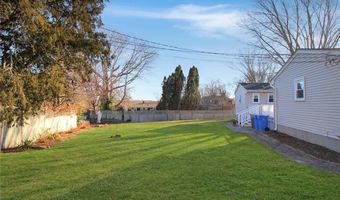 7 Restmere Ter, Middletown, RI 02842