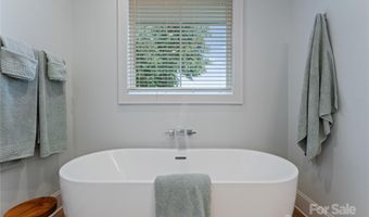 1614 Chatham Ave, Charlotte, NC 28205