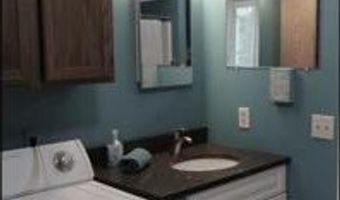 43 Baldwin Dr #43, Bangor, ME 04401