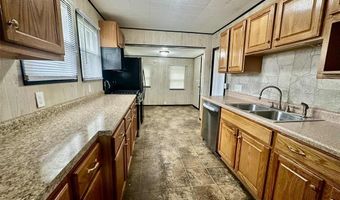 750 Park Dr, Alton, IL 62002