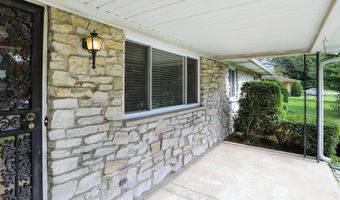 8219 Bishops Ln, Indianapolis, IN 46217
