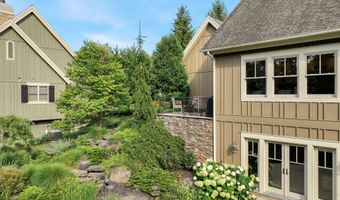 5575 Sanctuary Dr NE, Ada, MI 49301