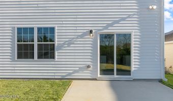 1104 Aviator Ln, Ayden, NC 28513