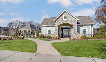8030 Downy Oak Ln, Charlotte, NC 28269