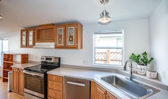1856 Becca Ct SE, Albany, OR 97322