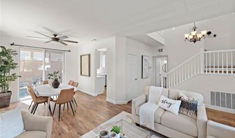 205 Woodcrest Ln, Aliso Viejo, CA 92656