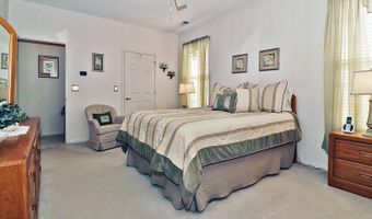 30 Solomans Dr, Barnegat, NJ 08005