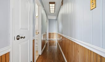 17374 Lundy Ln, Abingdon, VA 24210