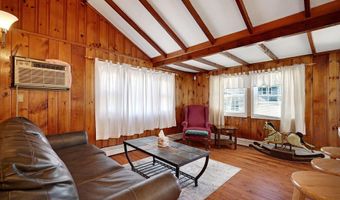 300 Hurley Ave, Bayville, NJ 08721