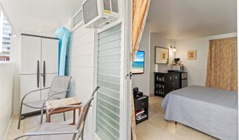 2463 Kuhio Ave 607, Honolulu, HI 96815