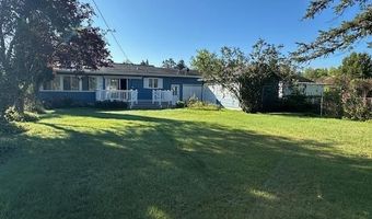 51 Elm Blvd, Babbitt, MN 55706