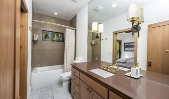 25 Los Alamos Cir, Angel Fire, NM 87710