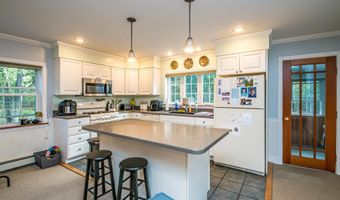 17 The Meadows Rd, Bartlett, NH 03838