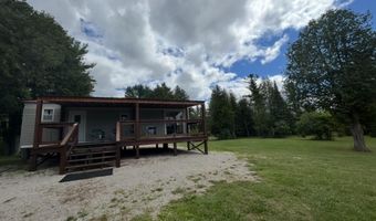 10645 N Main St, Rapid River, MI 49878