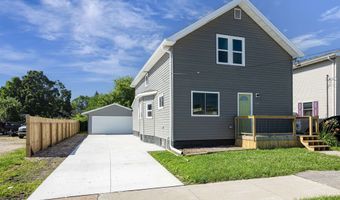 1315 W SUMMER St, Appleton, WI 54914
