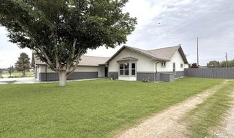 5404 Sioux Rd, Carlsbad, NM 88220