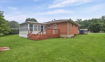 3303 Mission, Alton, IL 62002