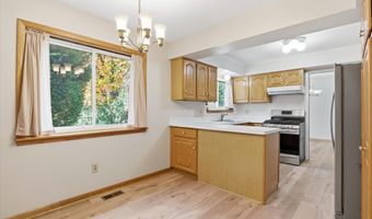 2825 Tuebingen Pkwy, Ann Arbor, MI 48105