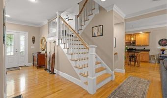 4 Caileigh Ct 4, Andover, MA 01810