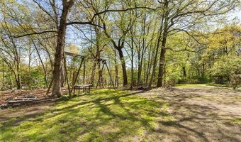 101 Cobble Hill Rd, Lincoln, RI 02865