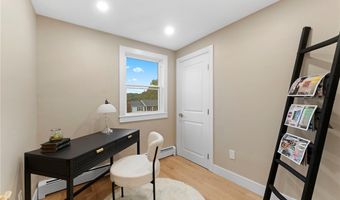 75 Walnut Rd, North Kingstown, RI 02852
