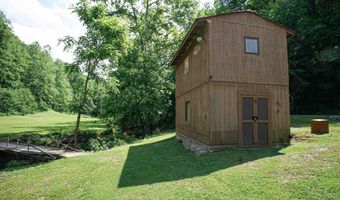 4667 Saint Clara Rd, Alum Bridge, WV 26321