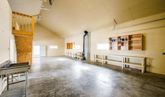 8 Funny Bird Ln, Buffalo, WY 82834
