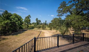 1031 Angel Lake Estates Rd, Alleyton, TX 78935