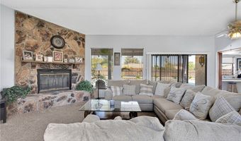 19678 Red Feather Rd, Apple Valley, CA 92307