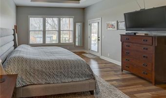 17895 168th St, Basehor, KS 66007