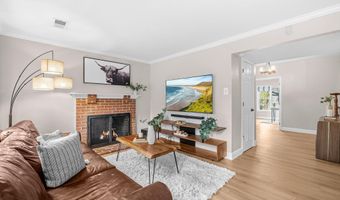 20 S MONTANA St, Arlington, VA 22204
