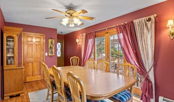 13 Evans Ave, Albertson, NY 11507