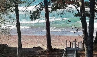 5877 Five Mile Point Rd, Allouez, MI 49805