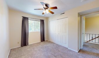 721 Meadow Pl, Ames, IA 50010