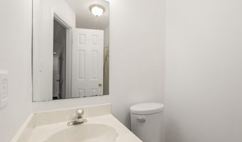 3733 ROXBURY Ln, Alexandria, VA 22309