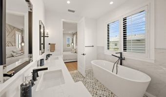 209 WILLOW Ave, Anna Maria, FL 34216