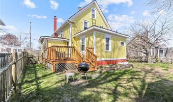 66 Earl Ave, East Providence, RI 02915