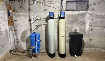 29 Quaker Ln, Barrington, NH 03825