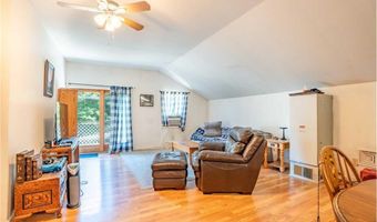 460 Hammet Rd, Coventry, RI 02816