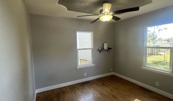 333 E Kelly Ave, Augusta, KS 67010