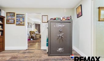 818 W B St, Basin, WY 82410