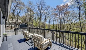 25 Arciel Dr, Albrightsville, PA 18210