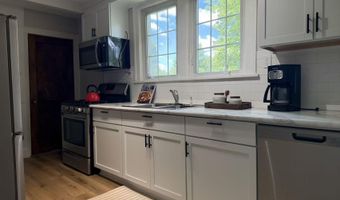 1474 Jewett Ave, Ann Arbor, MI 48104