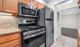 10320 WESTLAKE Dr E409, Bethesda, MD 20817