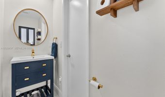 21388 Marina Cove Cir 16-G, Aventura, FL 33180