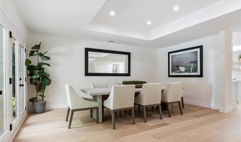 16430 Dorado Dr, Encino, CA 91436