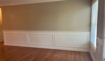 67 W Main St 122, Clinton, CT 06413