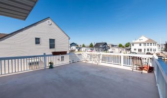73 Carlyle Dr, Bayville, NJ 08721