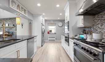 11 Stuart Ave, Amityville, NY 11701