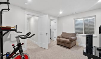 560 Aurora Blvd, Chubbuck, ID 83202